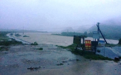 Nghệ An: Mưa lớn, bản làng chia cắt, học sinh nghỉ học