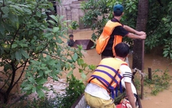 Lũ chồng lũ ở Quảng Bình: Chỉ còn QL1A thông suốt