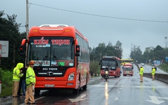 Quảng Bình: 2 giờ, xử phạt 7 xe nhồi khách 33 triệu