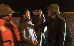 Hà Tĩnh: Cứu thành công 5 ngư dân gặp nạn