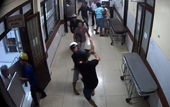 Bắt đối tượng xông vào bệnh viện xả súng thị uy rồi bỏ trốn