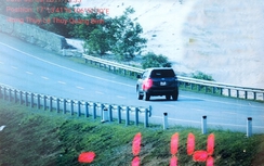 Bị phạt quá tốc độ, tài xế quay clip gây sức ép với CSGT