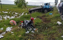 Đi mua bánh Trung thu, một phụ nữ bị xe bồn đâm tử vong