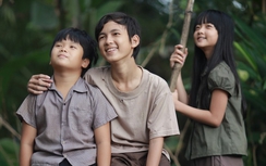 Người “trong cuộc” nói gì khi điện ảnh Việt "liểng xiểng" trên sân nhà