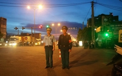 Đưa thi thể chiến sỹ hy sinh trên CASA-212 về đất liền