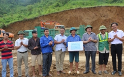 Khắc phục sạt lở sau mưa lũ ở Tây Bắc