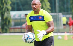 Câu chuyện bóng đá Việt: Nhập gia tùy tục