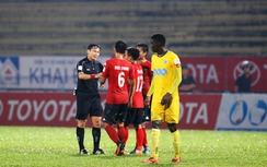 Câu chuyện bóng đá: Bao giờ hết yếu bóng vía