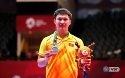 Máu, mồ hôi và nước mắt