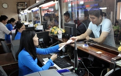 Tăng phí trả vé tàu Tết lên 30% để ngăn chặn "cò"