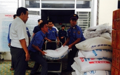 Đường sắt phương Nam ủng hộ chăn ấm đồng bào nghèo miền núi