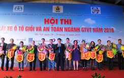 Khai mạc Hội thi Lái xe ô tô giỏi và an toàn ngành GTVT