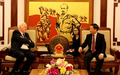 Đề xuất xây cảng kết hợp đón tàu lớn tại Hải Phòng