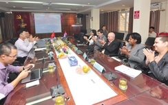 Báo Giao thông chia sẻ kinh nghiệm quản lý với Hội Nhà báo Cuba