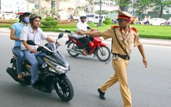 Tăng cường đảm bảo trật tự ATGT dịp lễ hội Xuân 2016