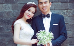 Người phụ xe tốt bụng trả lại 8.300 USD khách đánh rơi