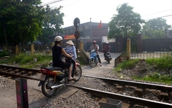 Để đường ngang trái phép: Kỷ luật Chủ tịch từ xã đến tỉnh