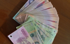 Mẹ lấy trộm hơn 6 triệu đồng bị con gái ruột tố giác