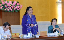 Phó Chủ tịch QH đau đáu vì đời sống nữ công nhân quá thấp