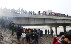 Thủ tướng truy tặng Bằng khen nam sinh cứu 3 mẹ con đuối nước