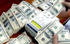 Sau Tết, giữ USD lời lớn nhờ tỷ giá tăng vọt