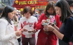 Giá vàng nhẫn chênh nhau cả triệu đồng trong ngày Thần Tài