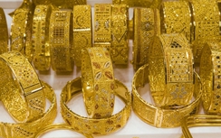 Giá vàng chiều 20/5: Tiếp tục "lao dốc"