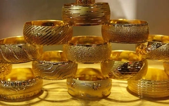 Chiều 18/6, giá vàng vẫn “đủng đỉnh” tăng