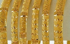 Giá vàng 30/6: Tiếp tục lao dốc không phanh