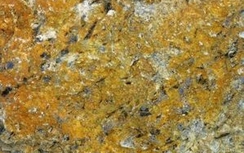 Giá vàng hôm nay 11/8: Lao dốc xuôi chiều thế giới