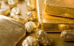 Giá vàng hôm nay 24/12: Tăng mạnh trong lễ Giáng sinh