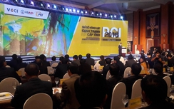 Hà Nội xuất sắc tăng 10 bậc, TP.HCM tụt hạng xếp hạng PCI 2016