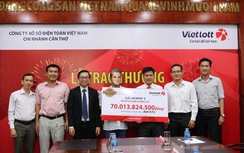 Người "ẵm" hơn 70 tỷ Jackpot 2 của Vietlott là ai?