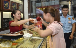 Giá vàng hôm nay 19/6/2018: Bế tắc dưới “đáy” 6 tháng