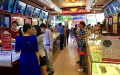 Giá vàng hôm nay 6/12/2018: Vàng trong nước đồng loạt ngược chiều thế giới