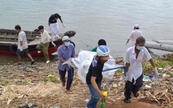 Vụ ghe chở đá chìm: Vớt được thi thể hai mẹ con