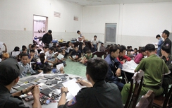 Bắt hàng chục nam thanh nữ tú đang đua xe trái phép