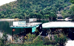 Để vợ lập khu du lịch chui, Bí thư huyện bị kỷ luật