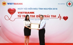Hàng trăm nhân viên Ngân hàng Vietbank hiến máu cứu người