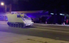 Video: Màn rượt đuổi nghẹt thở bắt tên trộm xe bọc thép ở Mỹ