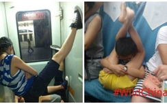 Những tư thế ngủ trên tàu Tết có một không hai