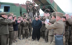 Triều Tiên thu nhỏ đầu đạn hạt nhân gắn vào tên lửa