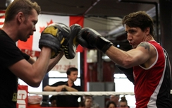 Thủ tướng Canada khoe tài đấm bốc tại Mỹ