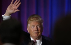 Tỷ phú Trump “nhặt nhạnh” từng đô lẻ để tranh cử Tổng thống