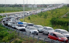 Khoảng cách an toàn giữa 2 phương tiện tham gia giao thông?