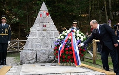 Ông Putin thăm Slovenia bất chấp lệnh trừng phạt của EU