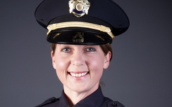 Mỹ: Nữ cảnh sát bắn người da đen đối diện 4 năm tù