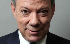 Nobel hoà bình bất ngờ được trao cho Tổng thống Colombia