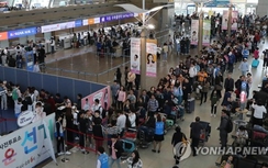 Vì sao tỉ lệ bầu cử sớm Tổng thống Hàn Quốc tăng kỷ lục?