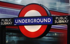 Nổ trên tàu điện ngầm London, cảnh sát vào cuộc